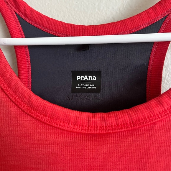 PrAna Becksa Racerback Tank XL (No pads) - Picture 2 of 3